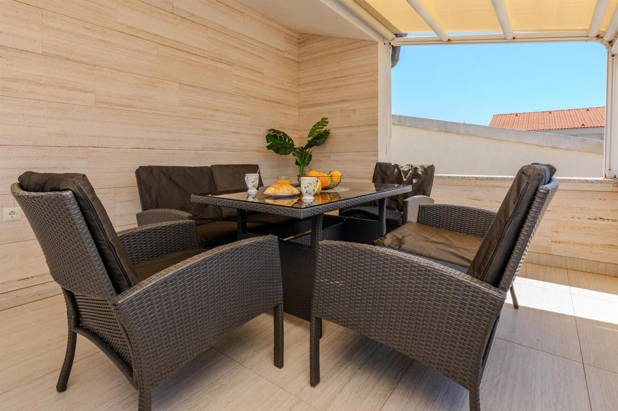 Apartments Lucica Вир Екстериор снимка